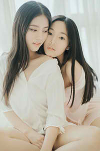 两个女人韩国